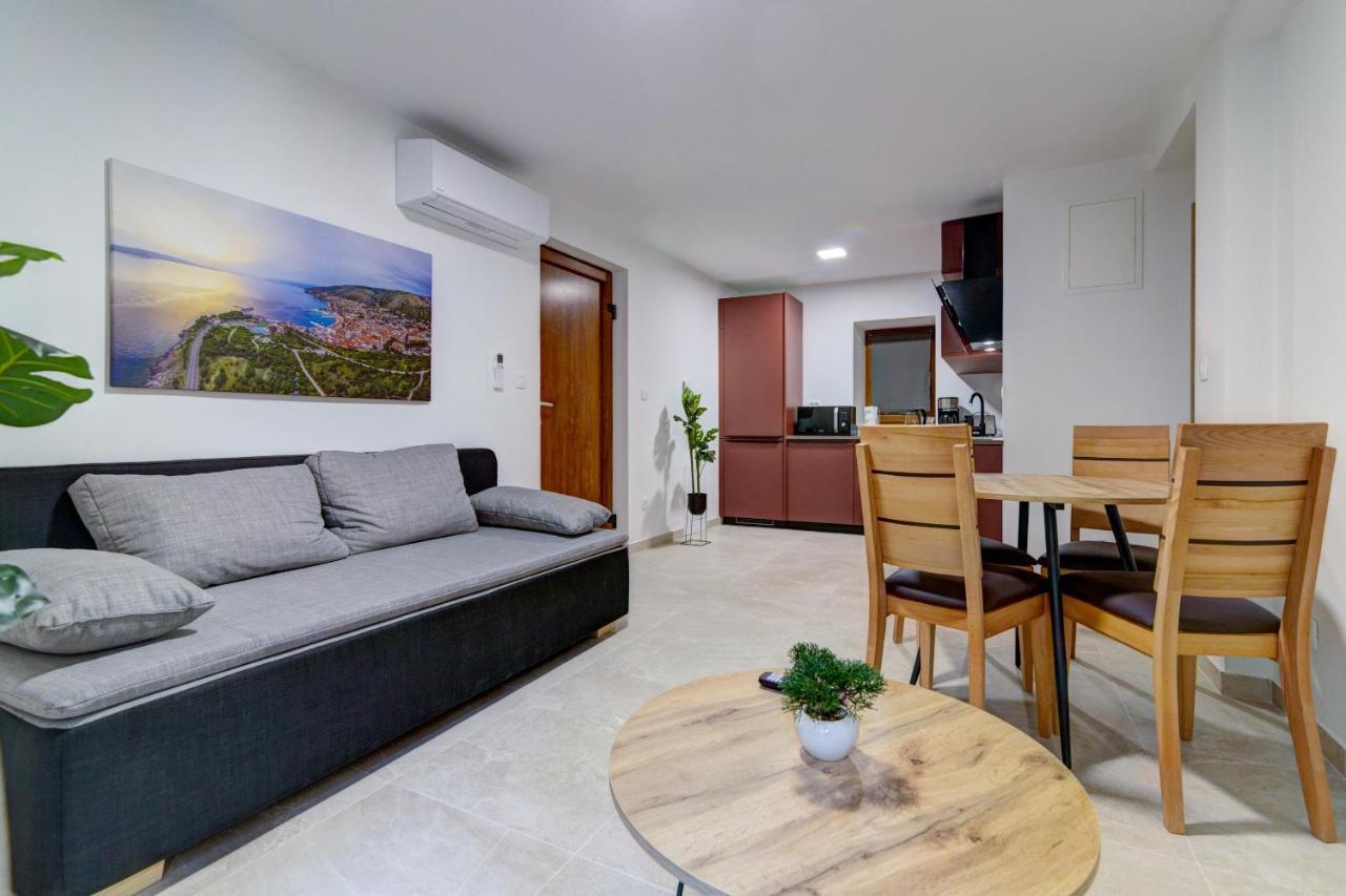 Rote Zora Apartment Сен Екстериор снимка