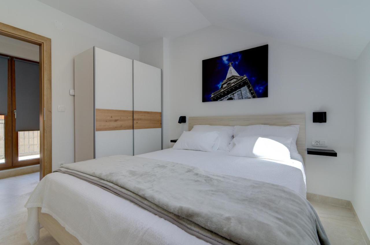 Rote Zora Apartment Сен Екстериор снимка